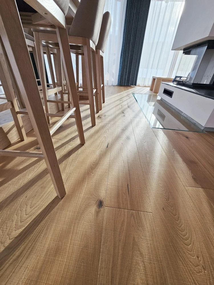 Drevená dubová podlaha